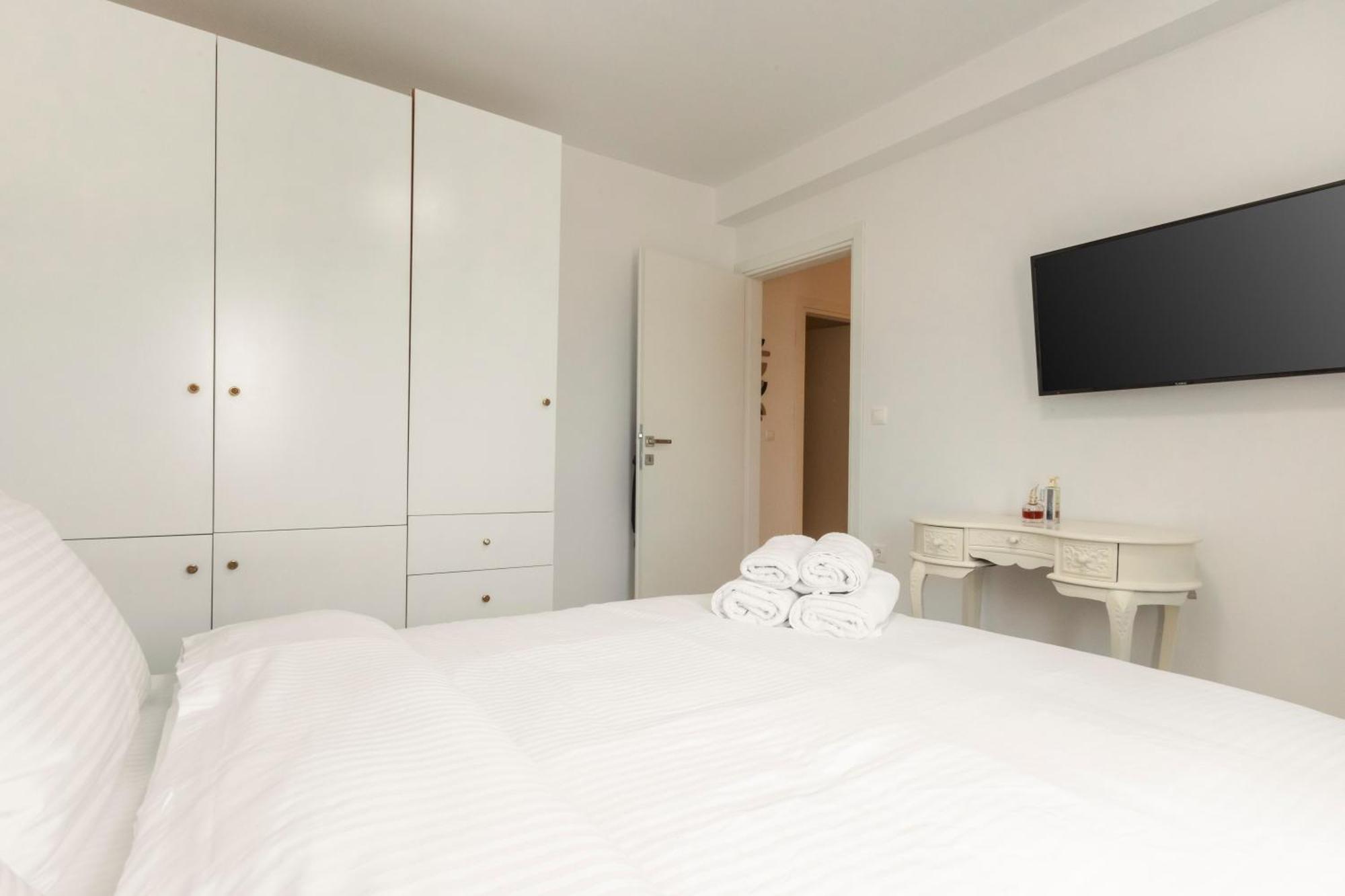 Mykonos Eight Apartment Mykonos Town ภายนอก รูปภาพ